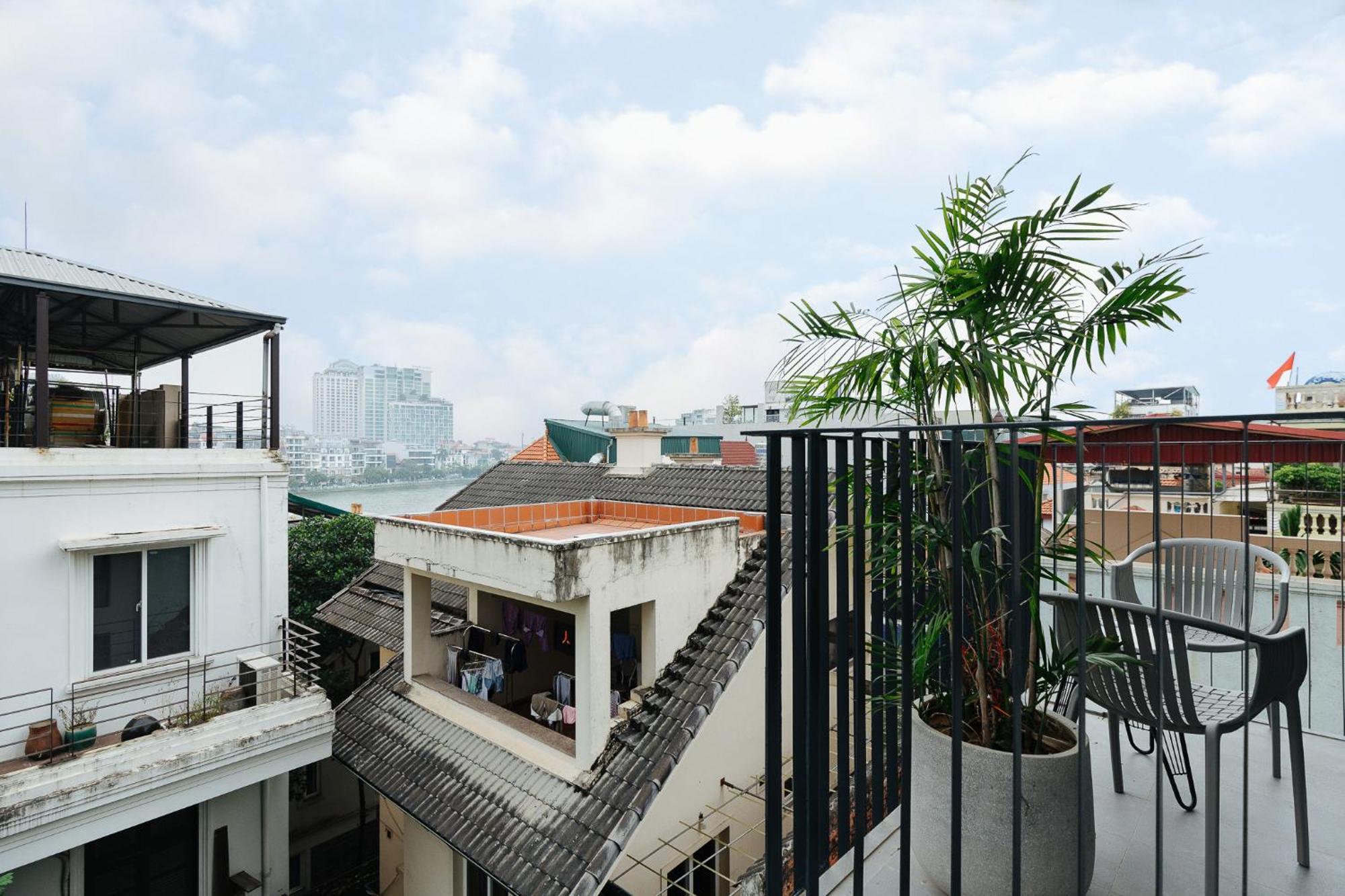Margaery Boutique Apartment & Skyon9 Rooftop Bar Hanoi Eksteriør billede
